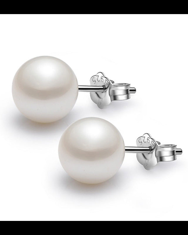 The Modern Pearl Studs