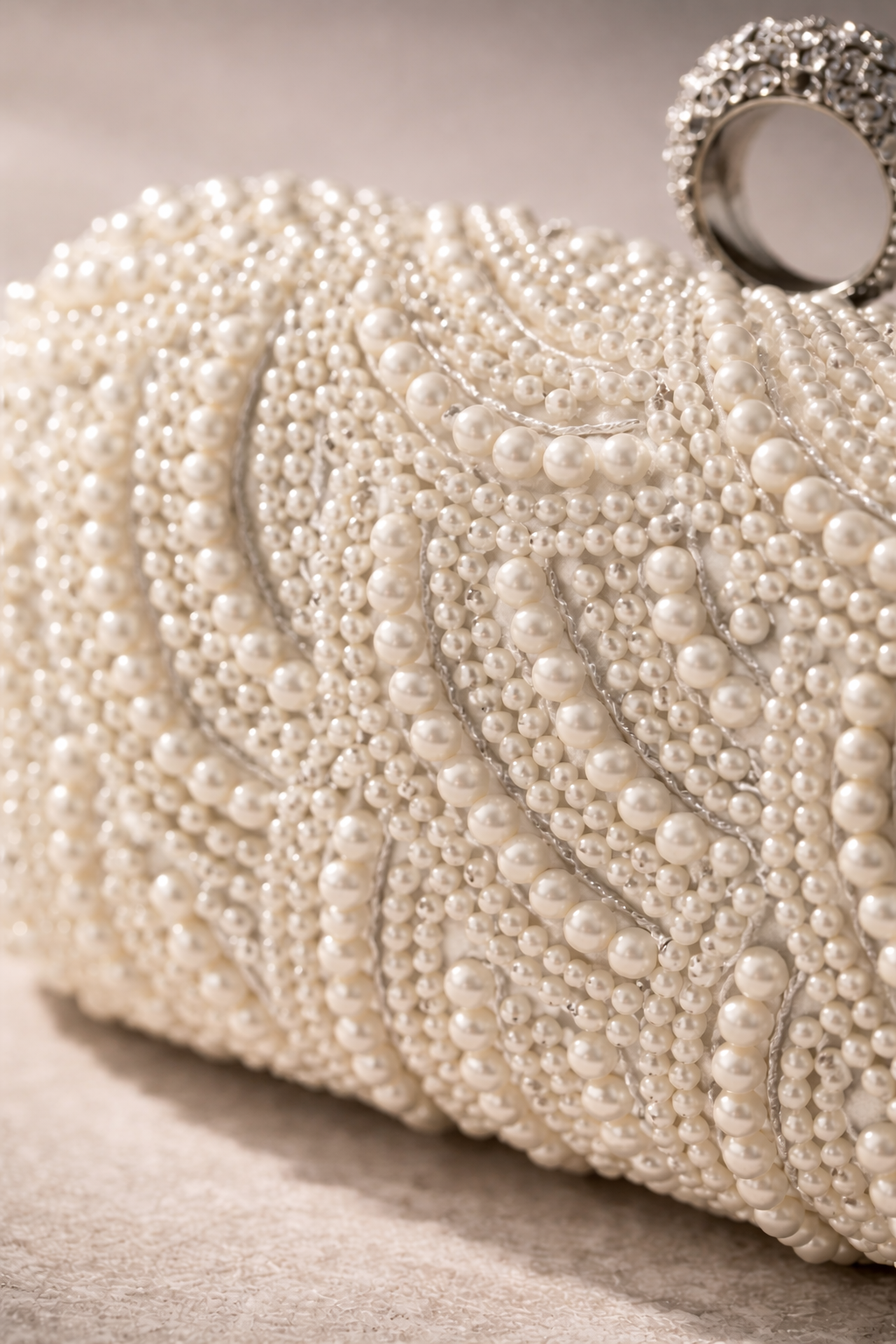 The Pearl Reception Clutch