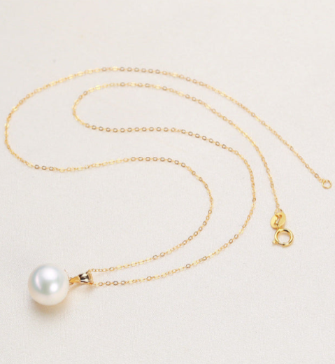 The Pearl Pendant Necklace — 18K Gold Finish