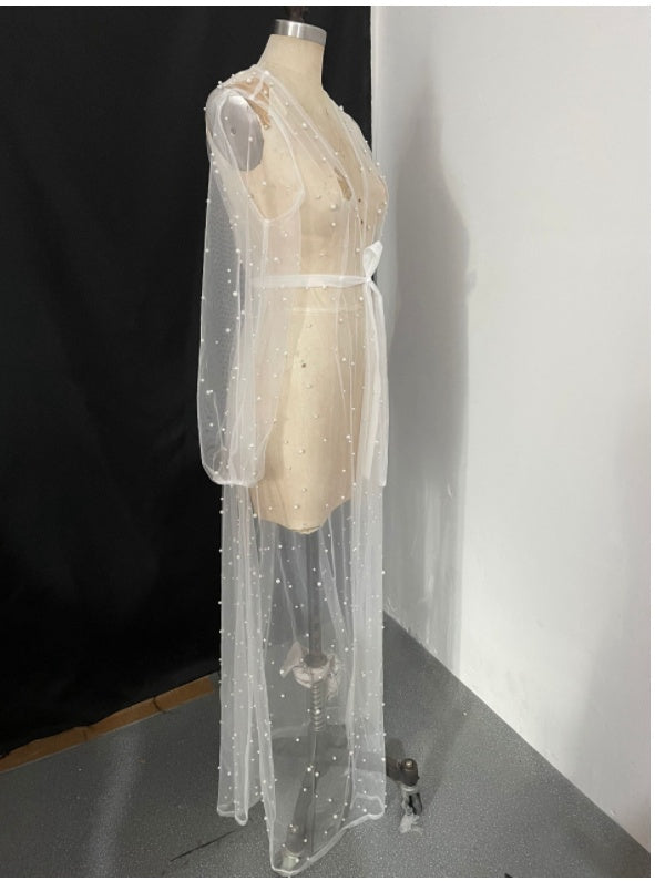 The Pearl Veil Long Bridal Robe