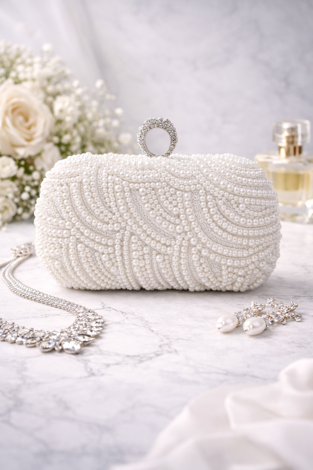 The Pearl Reception Clutch